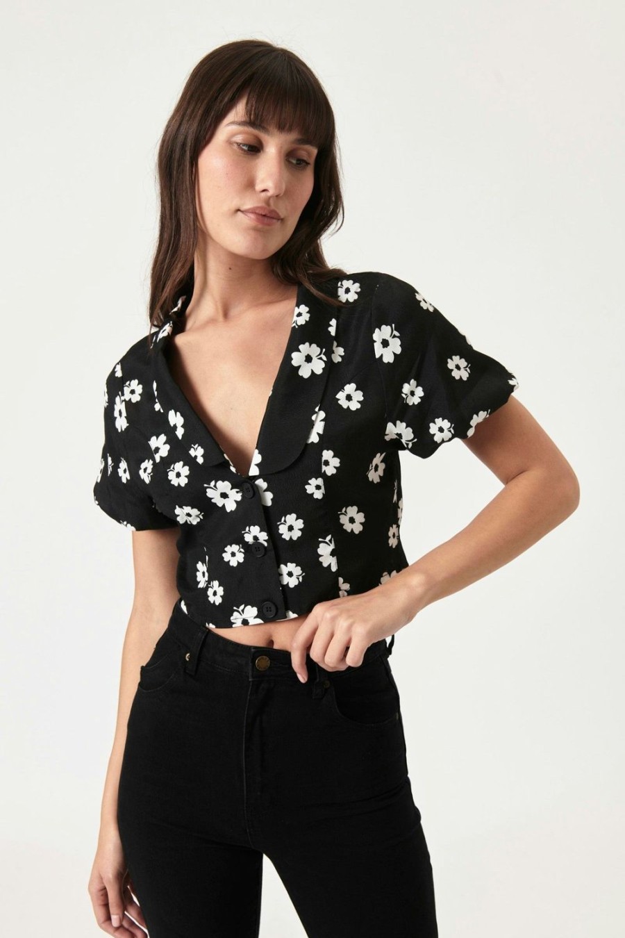 Women Rolla's Jeans Tops | Folk Floral Susie Top